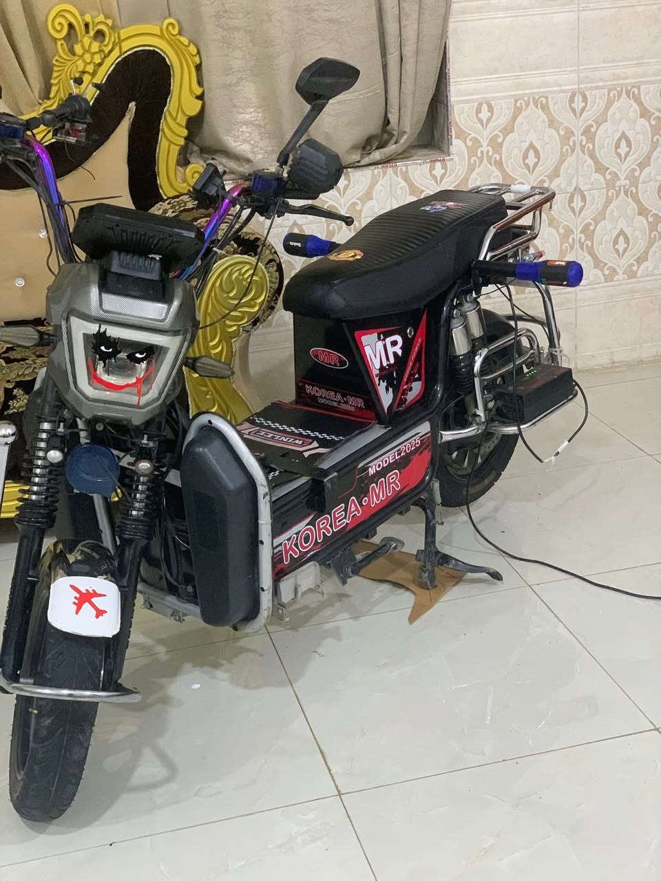دراجة شحن للبيع نوعها كوري mr البطاريات بعدهن نضيفات يقرن عشرة ونص سعرة ٩٥٠ وبس مجال  موديل ٢٠٢٥ الاستفسار اتصال ***********عبداللة
