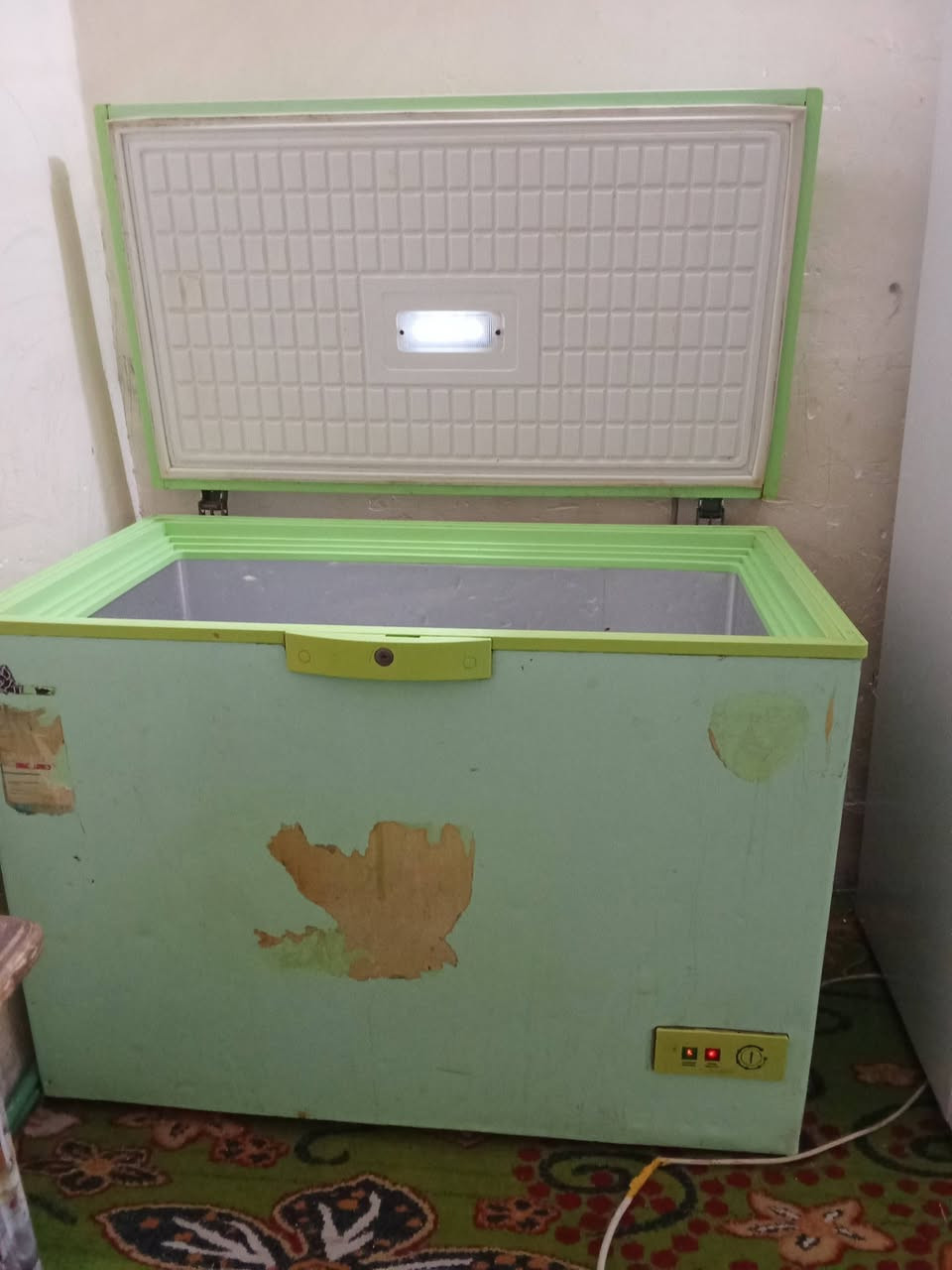 السلام عليكم مجمده للبيع نظيفه سعره 150 وبيها مجال


**إذا كنت صاحب هذا الإعلان وتريد حذفه لأي سبب، رجاءا أرسل رسالة إلى الدعم الفني**