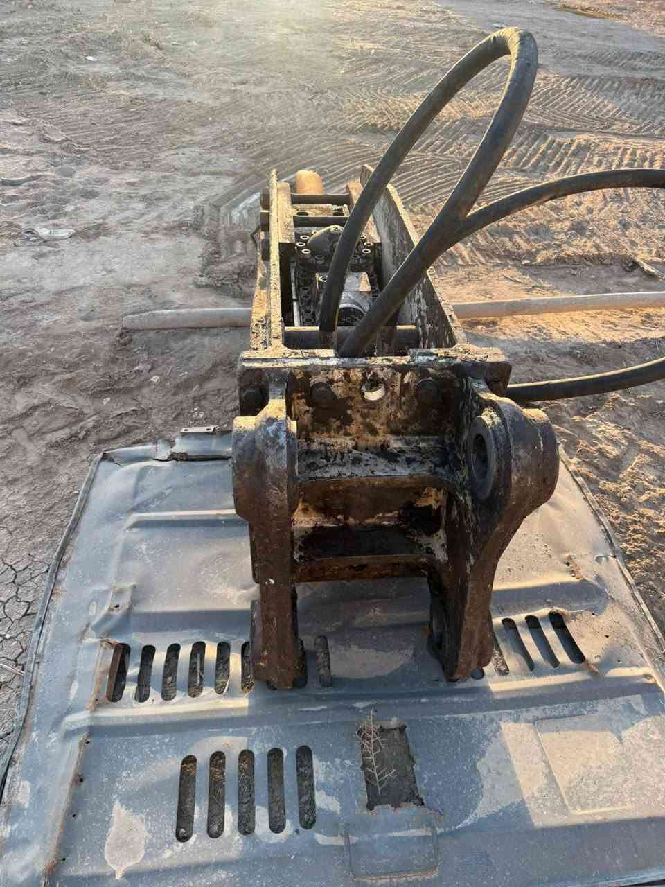 سلام عليكم للبيع نقار حجم، 2000مكفول شرط الفحص الاستفسار ***********
