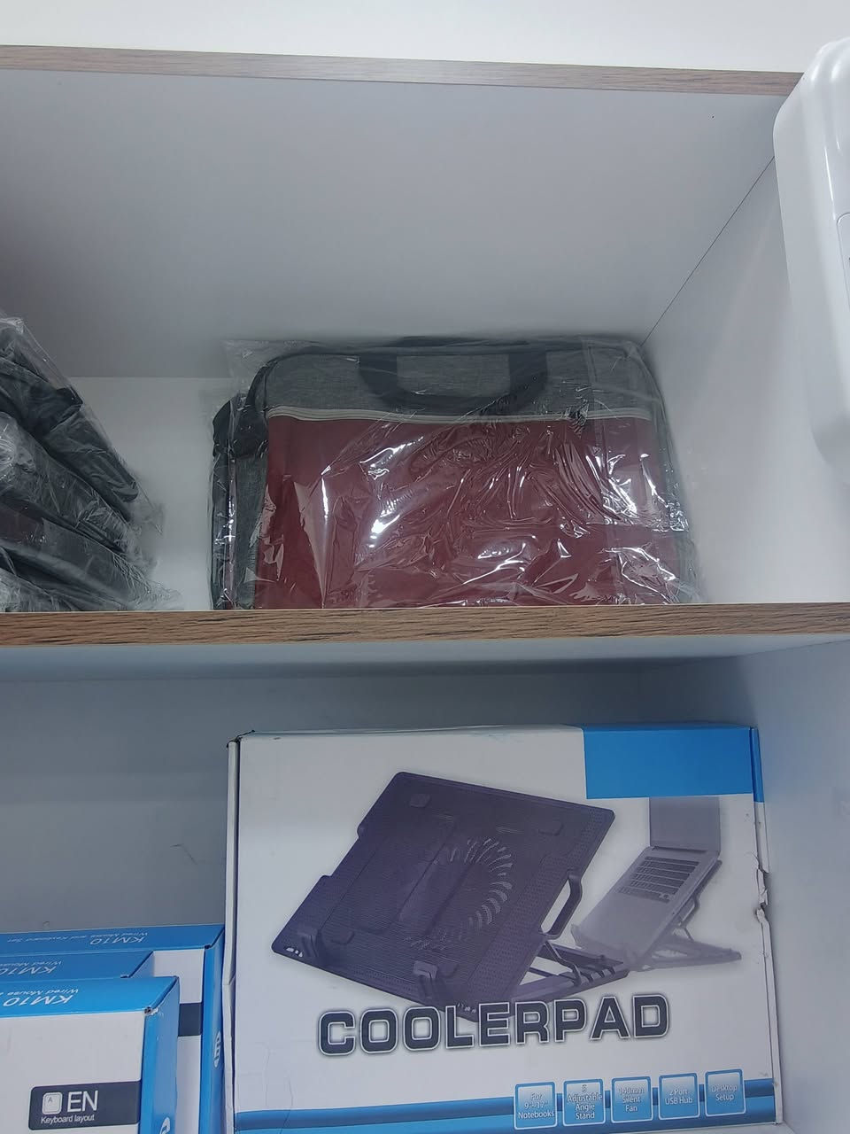 رمضان مبارك عليكم
اليوم مسوين عرض مميز لشهر رمضان 😍
يتوفر لدينا جميع أنواع الحاسبات وما يخص الحاسبات والإنترنت 👇
العنوان طوريج مقابل مسلم ابوالشربت عند المدينه فون 👈 اسم المحل سابقا الأفق للحاسبات وحالياً المدينة فون للهواتف النقالة والحاسبات 💻🖨🖱


**إذا كنت صاحب هذا الإعلان وتريد حذفه لأي سبب، رجاءا أرسل رسالة إلى الدعم الفني**