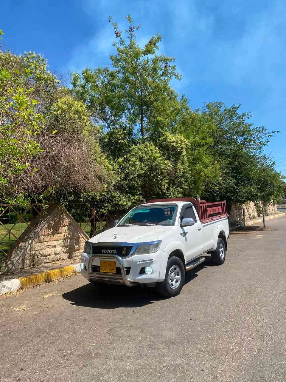 مەرزیە 2015تاک دەبڵ ئەکسل بۆ فرۆشتن شەریکەی سەید نەهرۆیە گێڕو مەکینەوە ئەکسل بەشەرت مەکینەی  تازە تەشفیدە  عا
 بۆیاغ نیە بە عام دەفرۆشم پیشو پشتی  کەپسە شون هەولێر
***********
