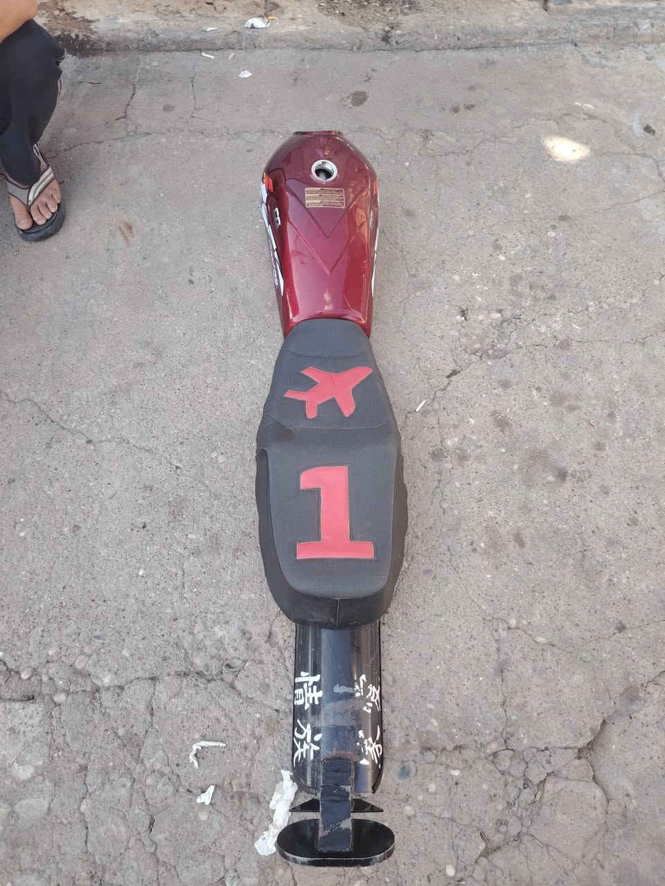سيت للبيع تانكي  مصفح باكستاني جديد صارله 20يوم و مشدود  وكشن تفصال دبل قاعده 
وسبايدرر ثقيل…سعر 80 وبي مجال قليل


**إذا كنت صاحب هذا الإعلان وتريد حذفه لأي سبب، رجاءا أرسل رسالة إلى الدعم الفني**