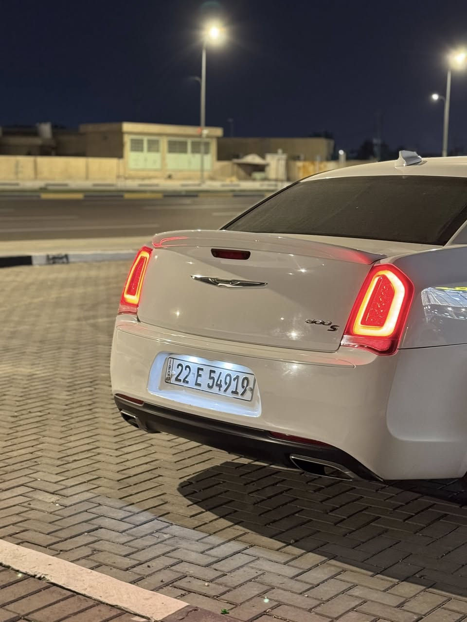 بسم الله الرحمان الرحيم
اوبامه 2018 S300 كنديه
فول مواصفات 1/1
فتحت سقف بنرامه
عداد 260
كشن جلد
شاشه كار بلي
بجم عريض 
ويل 20 
سياره كلين تايتل 
بارد مكانين وتكحيل كرت
رقم اربيل بسم كردي
تحويل او وكاله مصفر غرامات
السعر 275
العنوان بصره
***********
