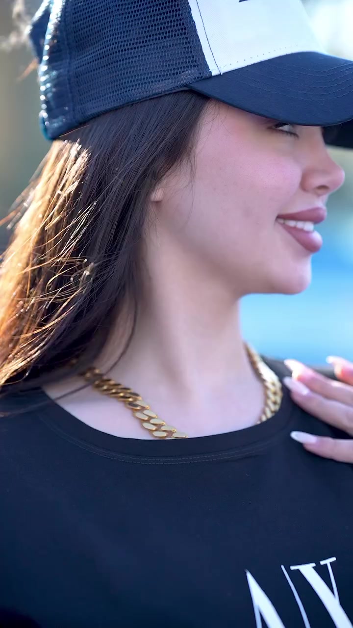 جديد //

اتراك رياضي خامه جمال

قياسات  2XL  3XL  5XL

السعر  18   الف  18  الف

العنوان السماوه قرب مجمع امير للاحجبه

توجد خدمة توصيل


**إذا كنت صاحب هذا الإعلان وتريد حذفه لأي سبب، رجاءا أرسل رسالة إلى الدعم الفني**