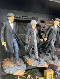 ٢٥سم • شخصية • مع ديوراما