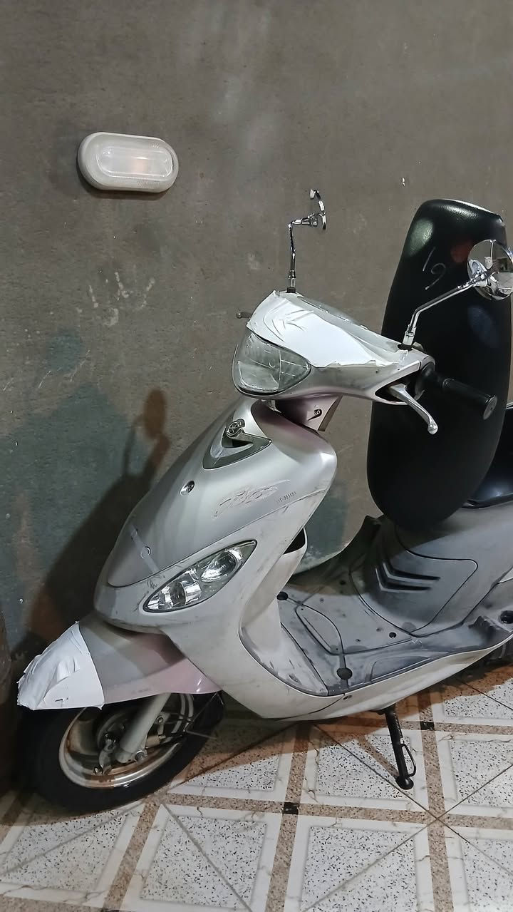 ماكس للبيع
منغولي حاوية دراجه بلادية مامفتوحه شرط برغي تجاري مابيهه 
ختم واحد بيع فقط 
سعر 825 
***********
مكاني سماوة
