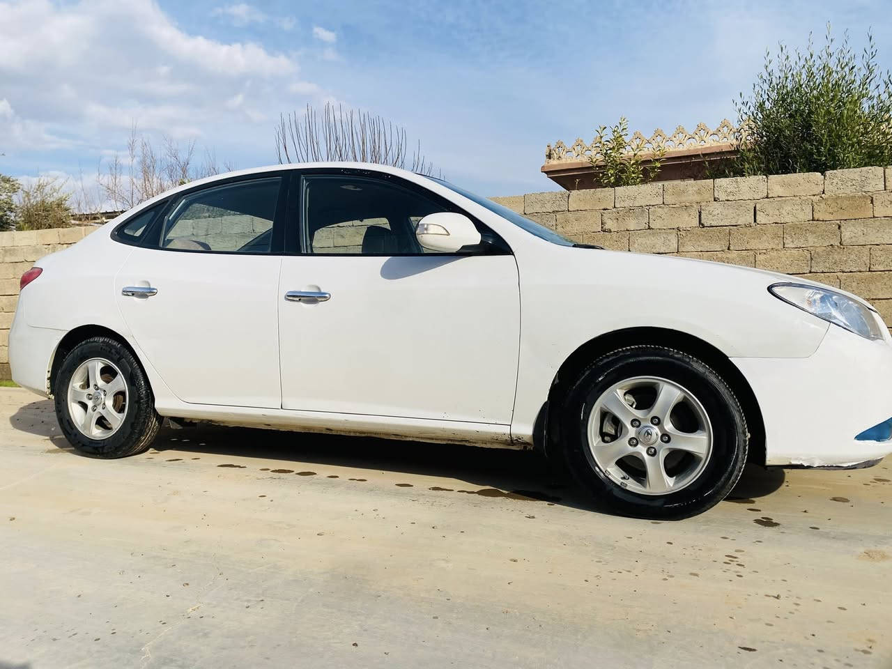 السلام عليكم للبيع النترا موديل ٢٠١٠كلين بدون صبغ بدون تبديل فقط مكانين بارد صغار رقم كركوك الماني مشروع وطني ٢٠٢٨شرط التحويل محرك كير شرط صدر توايرجديد دكشن عالي السعر ١١٥وبيه مجال شي قليل للستفار الاتصال على ***********مكان سياره كركوك الحويجه
