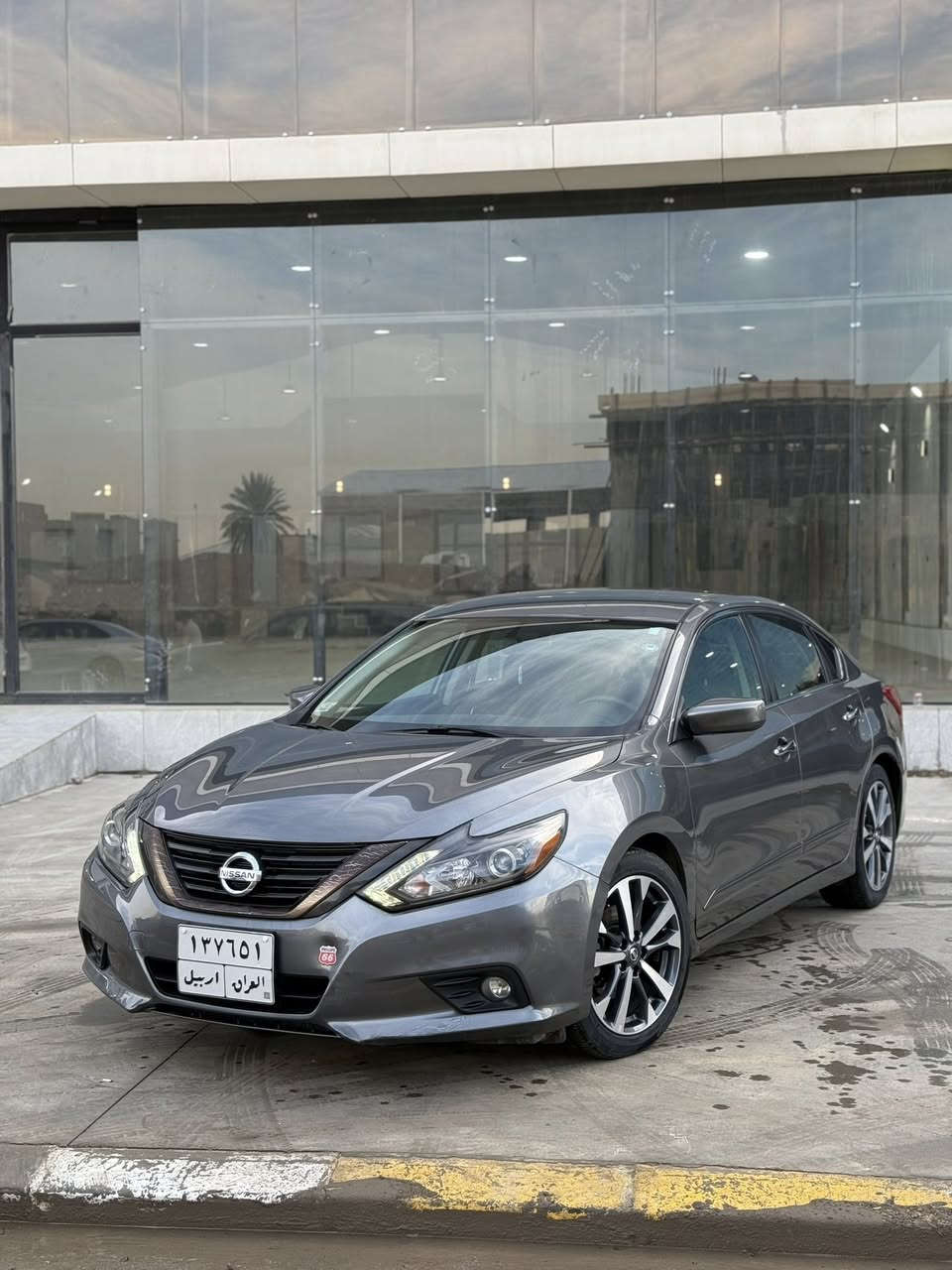 للبيع نيسان التيما موديل 2016 (فئة SR) 🚗
المواصفات:

تشغيل عن بُعد

بصمة أبواب مع نظام ترحيب

شفتات ستيرن (تبديل سرعات من المقود)

مقاعد كهربائية (كشن كهربائي)

أضواء زينون

محرك 2400

الممشى: 70 ألف كم (حقيقي)

حالة السيارة:نص قبغ صندوك صبغ وربع جاملغ خلفي بلا دواخل بلا ايربكات

السيارة بحالة جيدة والسعر مناسب جداً 🔥💰 السعر مذكور بالستوري

📞 للاستفسار:***********

📍 الموقع:معارض الموصل الجديد
