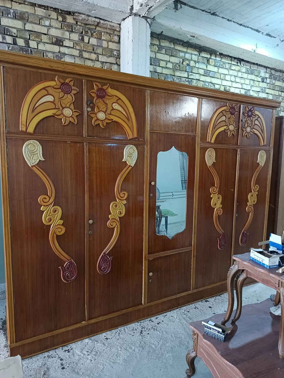 للبيع أسعار مناسبه 
 ***********
