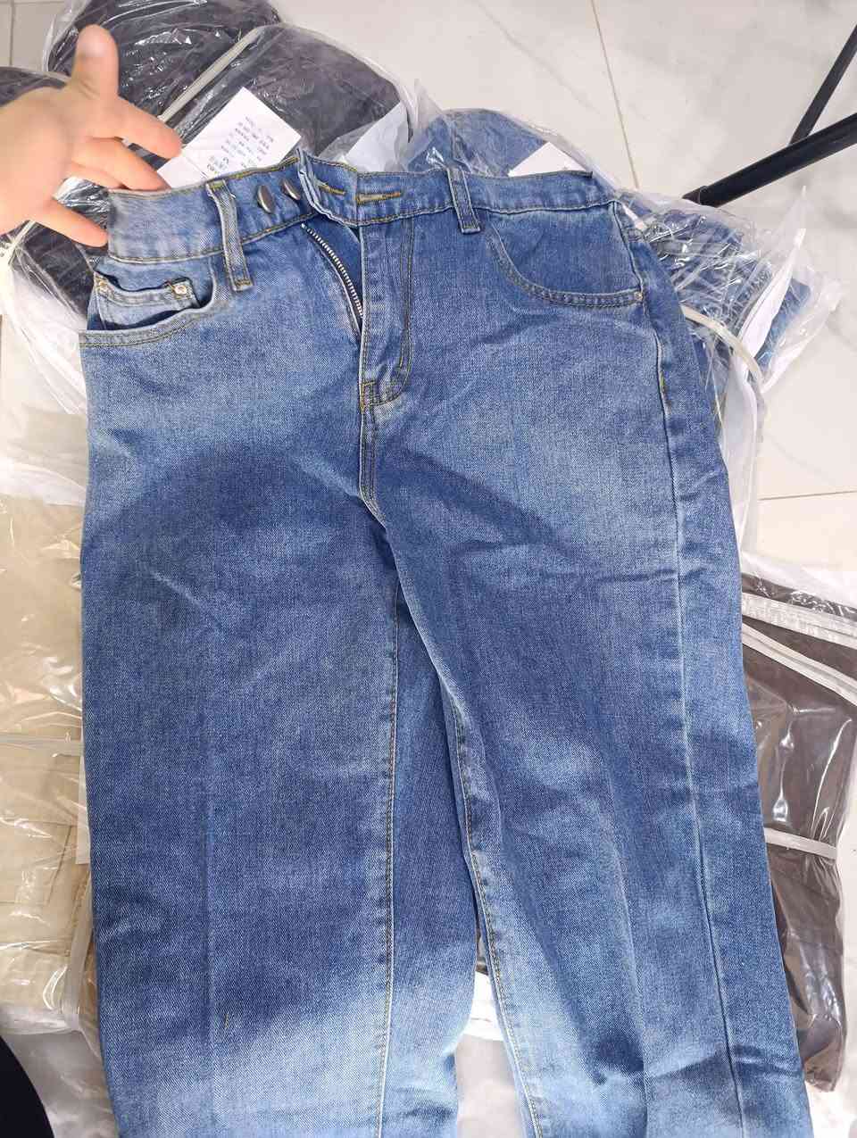 الكاجول والرسمي وصل البقيه في حساب الانستا
العنوان حي العسكري _قرب مركز الشرطه 
بيج المحل https://www.instagram.com/k_u2t0?igsh=MXV4ZGtzNTVha2Fneg==


**إذا كنت صاحب هذا الإعلان وتريد حذفه لأي سبب، رجاءا أرسل رسالة إلى الدعم الفني**