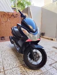 pcx150 الدراجه مكينه وكفر ايخبلن الدراجه ناعمه ١٥٠ مكينتهة بيهة ملاحضا...