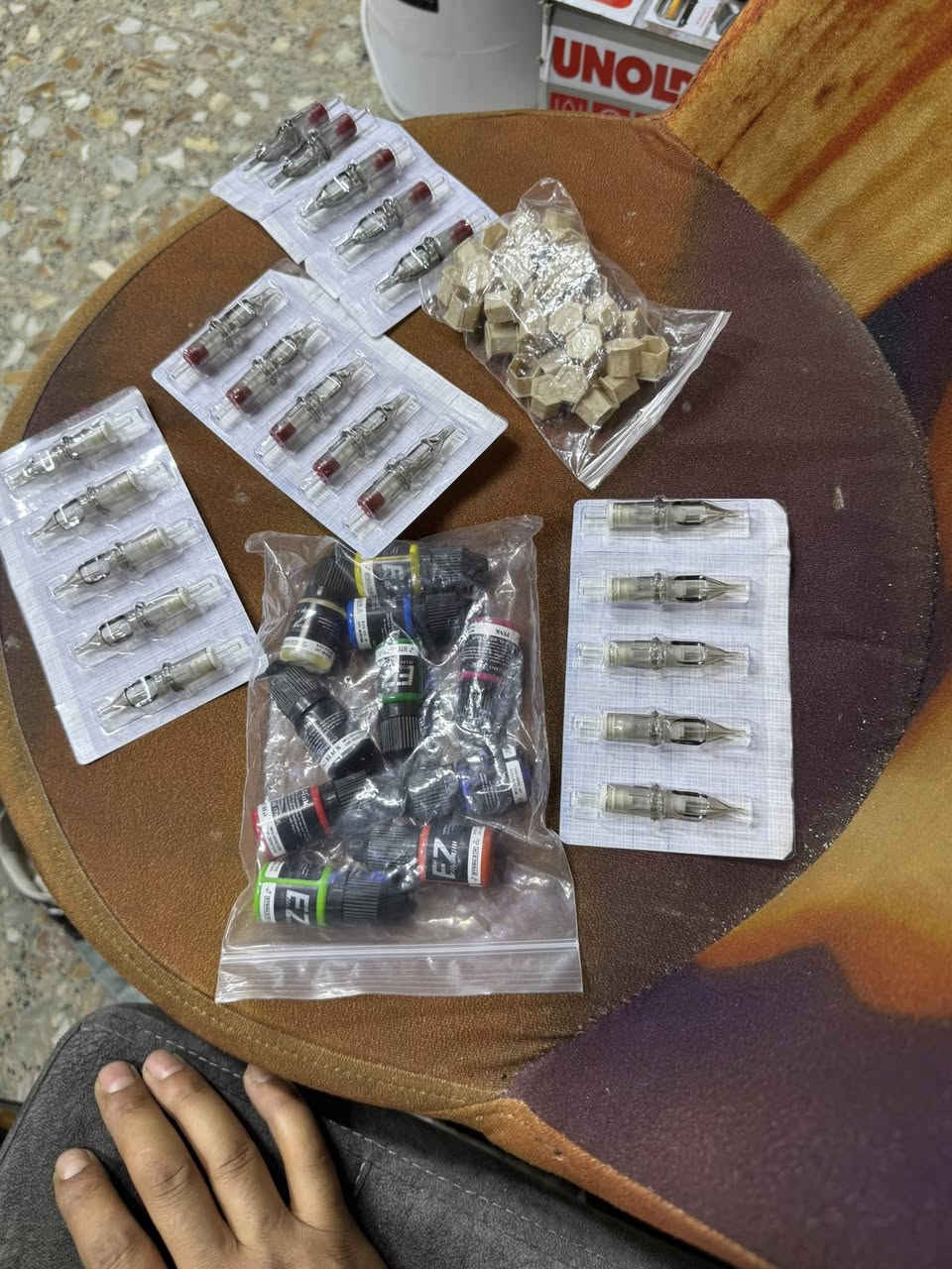 جهاز وشم ماركة EZ  متكامل احبار ابر جميع الملحقات


**إذا كنت صاحب هذا الإعلان وتريد حذفه لأي سبب، رجاءا أرسل رسالة إلى الدعم الفني**