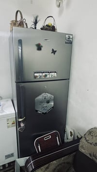 ثلاجة للبيع الاستفسار 07840007227