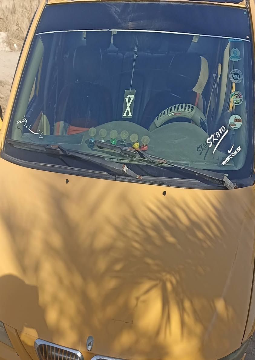 سلام عليكم 

سياره لفيان للبيع 
موديل 11
رقم بغداد 
صاحبها موجود تحويل ثاني يوم
محرك وكير كورلا 1800
مصفره هيئة وغرامات 
لا تنقيص ولا تبخير 
السعر 37وبيها مجال 

الاتصال ***********وتساب 

***********
