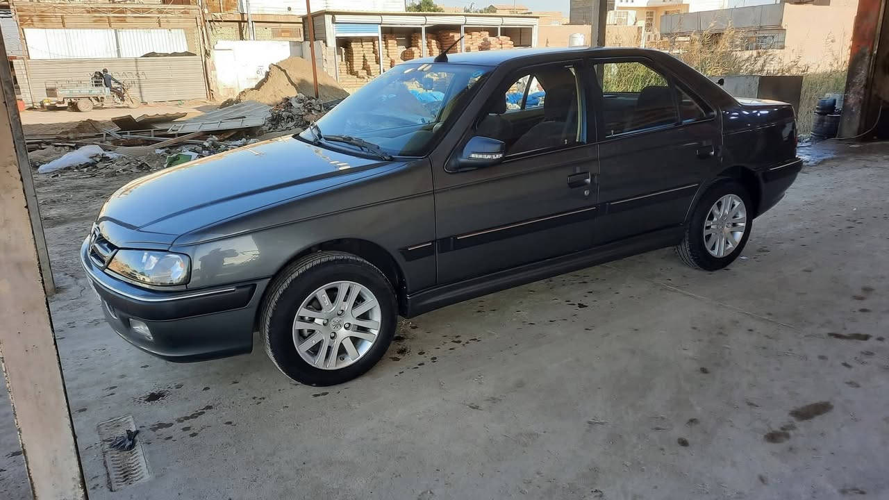 سلام عليكم بيجو بارص مديل 24 رقم بغداد حره بسمي ماشيه 17 سياره جديده *********** السعر 85 بيهه مجال قليل
