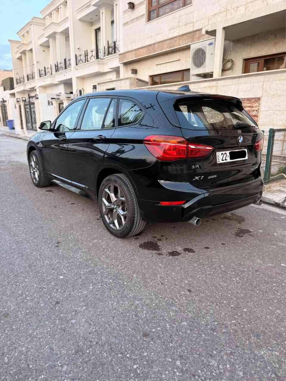 BMW 2019 X1 AL-Uroush Sdrive 20i black edition
بيئيم x1 ٢٠١٩ شركة العروش فول فول مواسەفات رەقەم و ژینگە و هەزە و سەنەوی هەمووی نوێیە گێر و مەکینە و کارەبایاتی هەمووی بەشەرت چوار تایەی نوی لەسەرە (125km) ڕۆیشتوە سەیارەکە بەناوی خۆمە و هیچێ نیە تەنها یەک دەرگای لەبەر شوخت پەمپ کراوە
رقم تلفون(***********) أربيل, العراق
