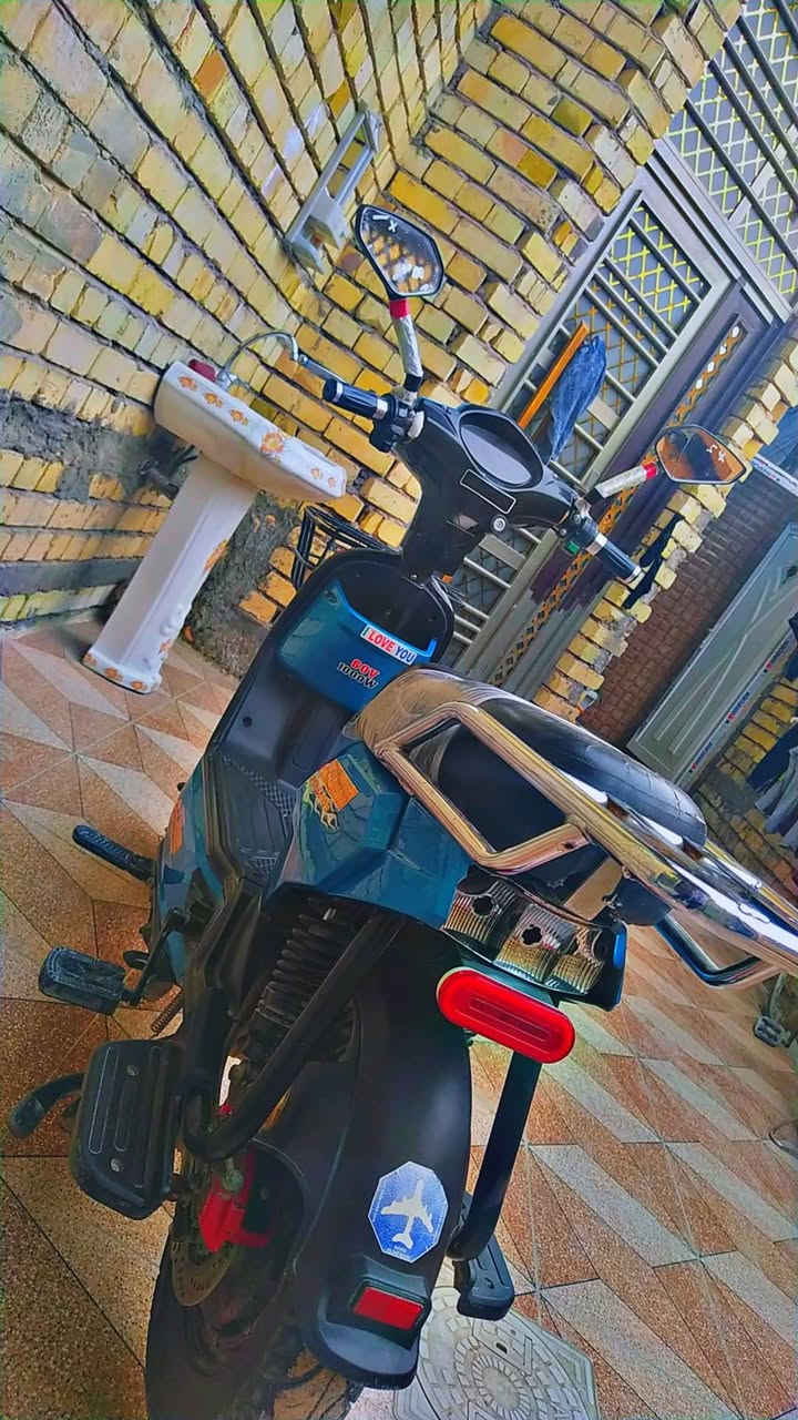 ماطور شحن للبيع 
5 بطاريات 
مكاني الفلوجه الجغيفي الثانيه 
سعر 270. بي مجال 
***********
