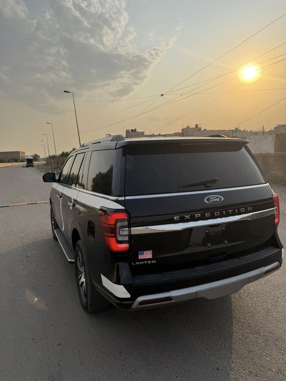 للبيع فورد اكسدبيشن 2022 فول1/1 6 سلندر توين تيربو حره بدون رقم منفيس بسمي السعر 310 العنوان بغداد الزعفرانيه
*********** الي يطلب صور الحادث يراسلني واتساب
