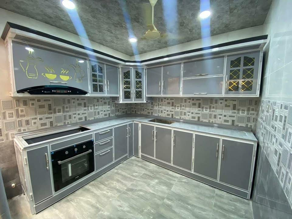 ‎#تاخذ_7 امتار  يجيك متر هديه
‎تسكام كاونترات درجه اولى كافه الموديلات متوفره حسب المتر   مقاوم للماء والرطوبه  تصليح كاونترات وتغير الوان الكاونتر اعمل مع من تثق بفعله قبل وعده
‎احجز وتستلمه بالموعد 
***********
