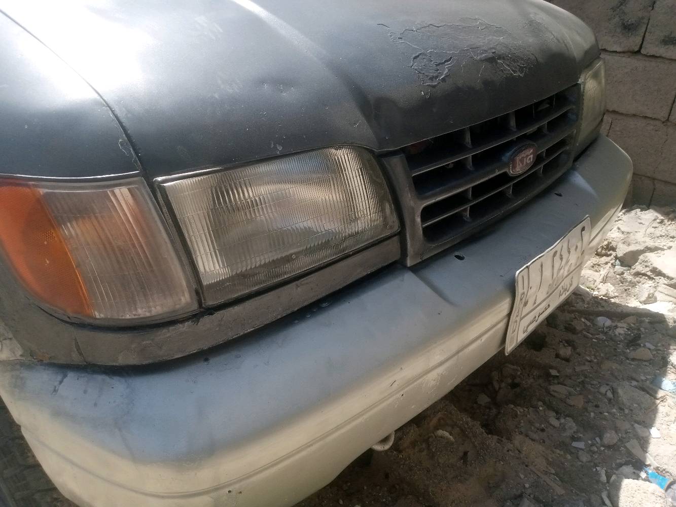 كيا سبورتج موديل 1995 اصوليه وصاحبها الشرعي يريد تحويل السياره محور مكينه ونجي 4سلندر وكير دي فور وحداديه وتخم تاير جدد ومصبوغه عام للجماليه وكهربائئات شغاله وبحاله جدا جيده 