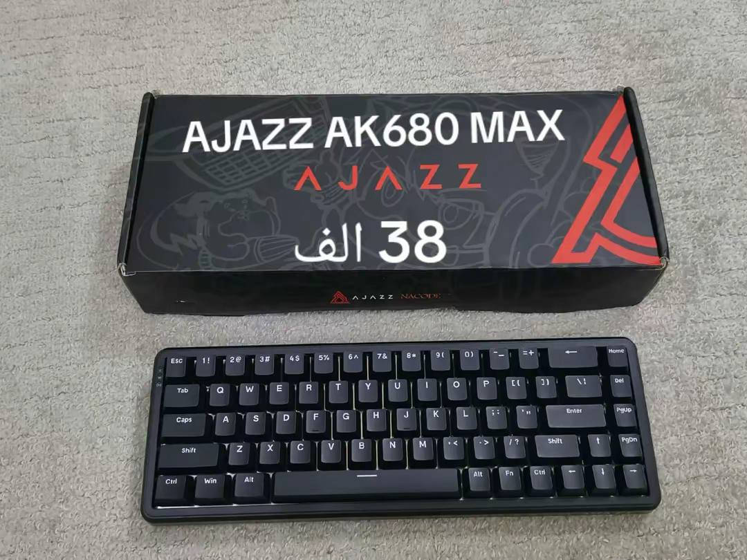 السلام عليكم  توفرت هاي القطع السعار موجودة بصور


**إذا كنت صاحب هذا الإعلان وتريد حذفه لأي سبب، رجاءا أرسل رسالة إلى الدعم الفني**