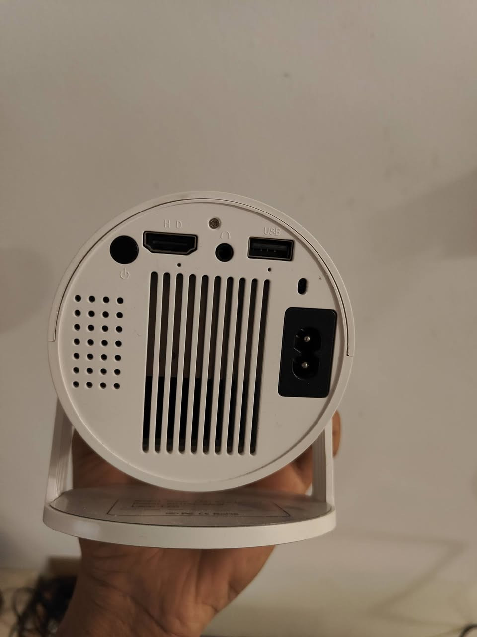 للبيع
شبه جديده بدون ريموت سمات  نظام اندرويد 
 السلايت عطلان  ما تثبت  ب30 الف مع توصيل


**إذا كنت صاحب هذا الإعلان وتريد حذفه لأي سبب، رجاءا أرسل رسالة إلى الدعم الفني**