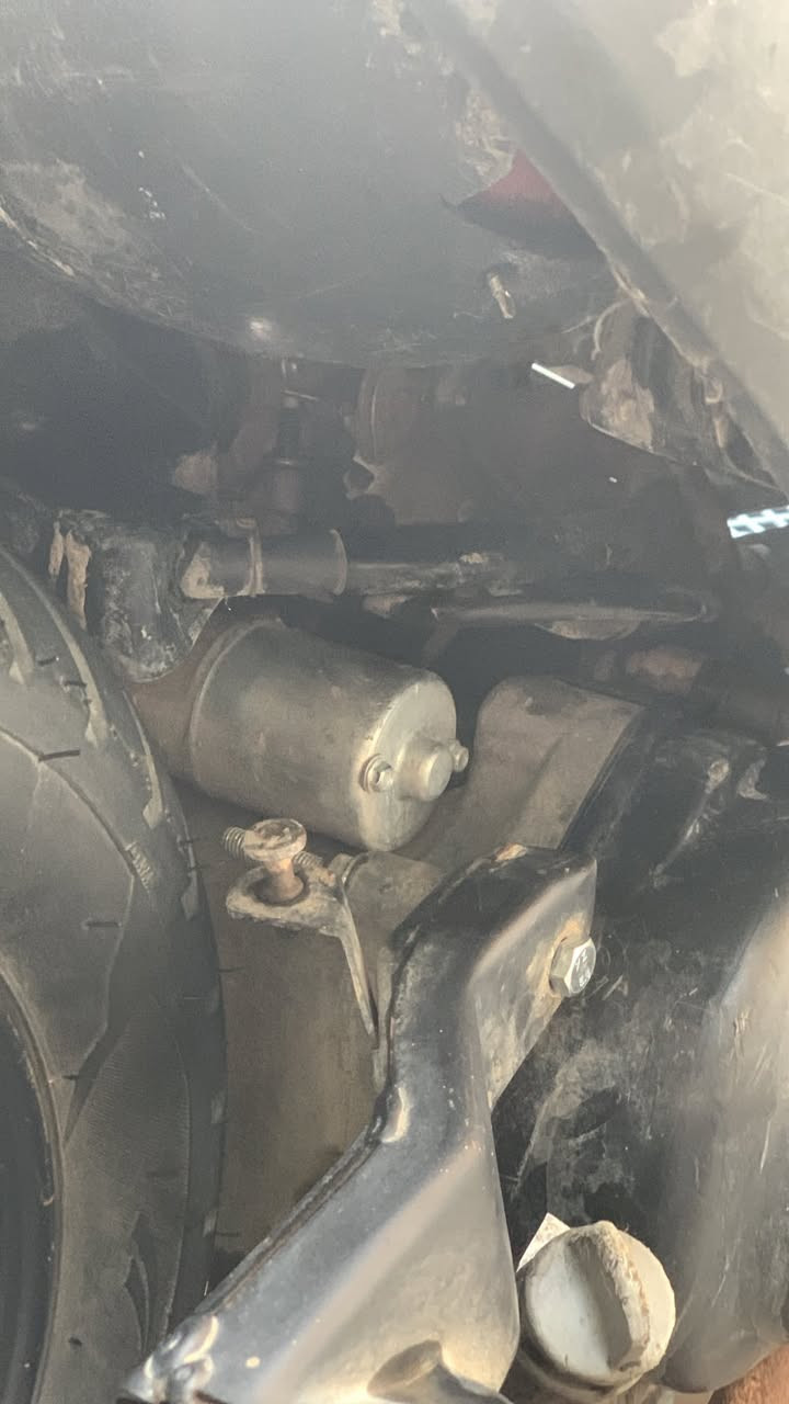 دراجه ماكس عدله بوشه 55 دراجه خير من الله كهربائيات  شغاله عده الاشاير ولسلف شلعه ومعدل تشگ لكاع تجي تفحص وتاخذ اكفلك سرقه سعرهه 400 وبيهه مجال للطيبين 
***********
