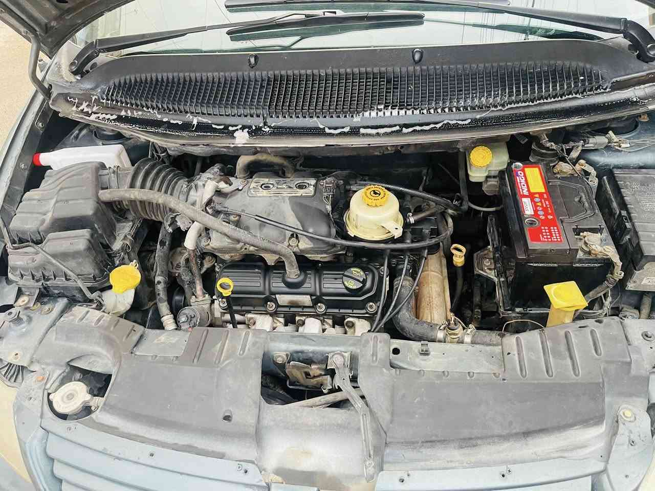 السلام عليكم اخوان دوج كرفان 2007 السياره خير من الله أمريكي 🇺🇸 داخل رصاصي شاشه تخم تاير ويل كب بلادي تبريد شغال مكينه كير محرك 3300 حداديه جديده دوشمه جديده السياره ممتعوبه مكان السياره الشعب حي اور #السعر 67 للاستفسار (***********)
