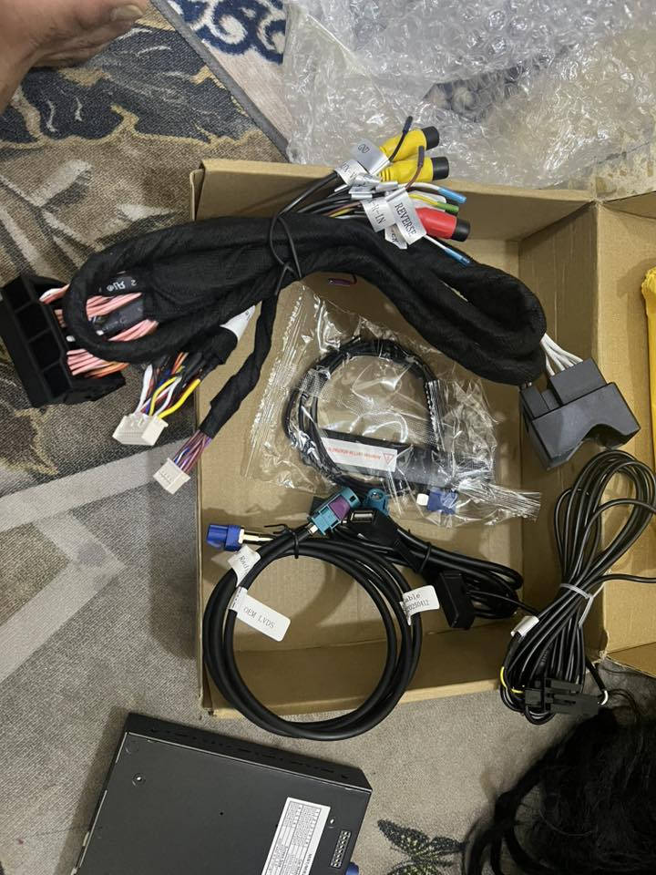 سلام عليكم
كار بلي جديد غير مستخدم 
لجميع سيارات vw
￼بدون تحوير يصير بسيارتك بلادي 
مع كامل الملحقات 
السعر 50 الف 
متوفر توصيل كافة المحافظات 
***********
