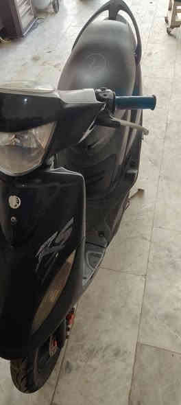 سلام عليكم شباب دراجه توه طلعه من حويه والد محتاج كلش وذبه يمي ريد بيعه مكينته صاكه بيه نواقص قليله مثل بتري  جمه مال بك اليت بيه كس زغير الي تفيده يجي وفحص وين ماعجبه دراجه ريده 875وبيه مجال قليل كلش  مكاني البصره القرنه رقمي ***********
