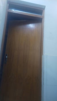 باب خشب • شبابيك • باب السطح