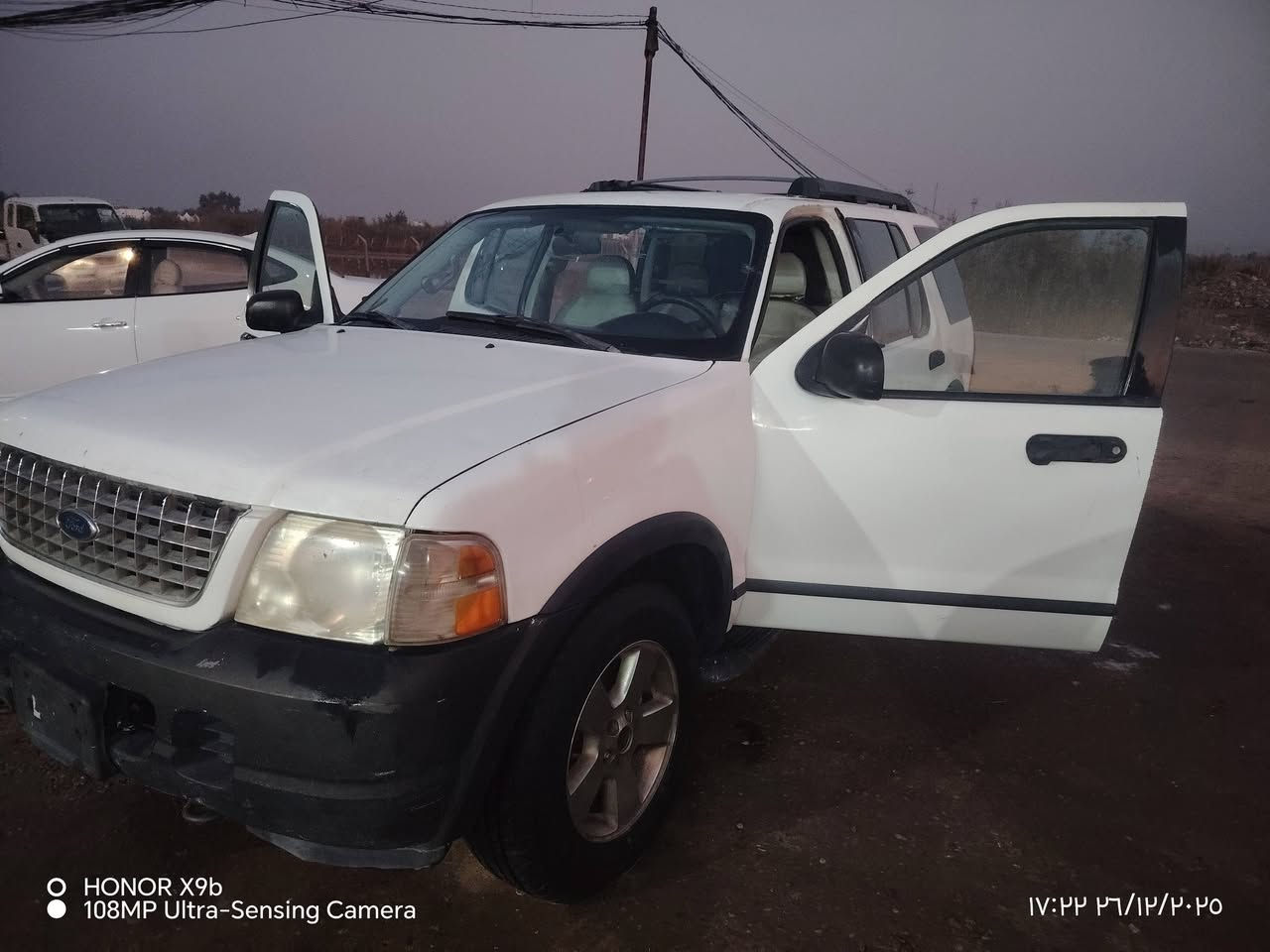 أسلام عليكم
مزاد مزاد 
فور أكسبلور 2004 مكينه كير كفاله شديتهن قبل سبوع بعدهن بضمان كهرباأيات كله شغاله تخم تاير باتري جديد شاشه دواخل حلوه صدر أمامي خلفي زين خير من الله الكشر الخارجي حلو بي بعض التلحيضات

السعر ٤٣ وبي مجال بسيط
مكاني بغداد اليوسفيه دور السلام *********** واتساب 
*********** واتساب
