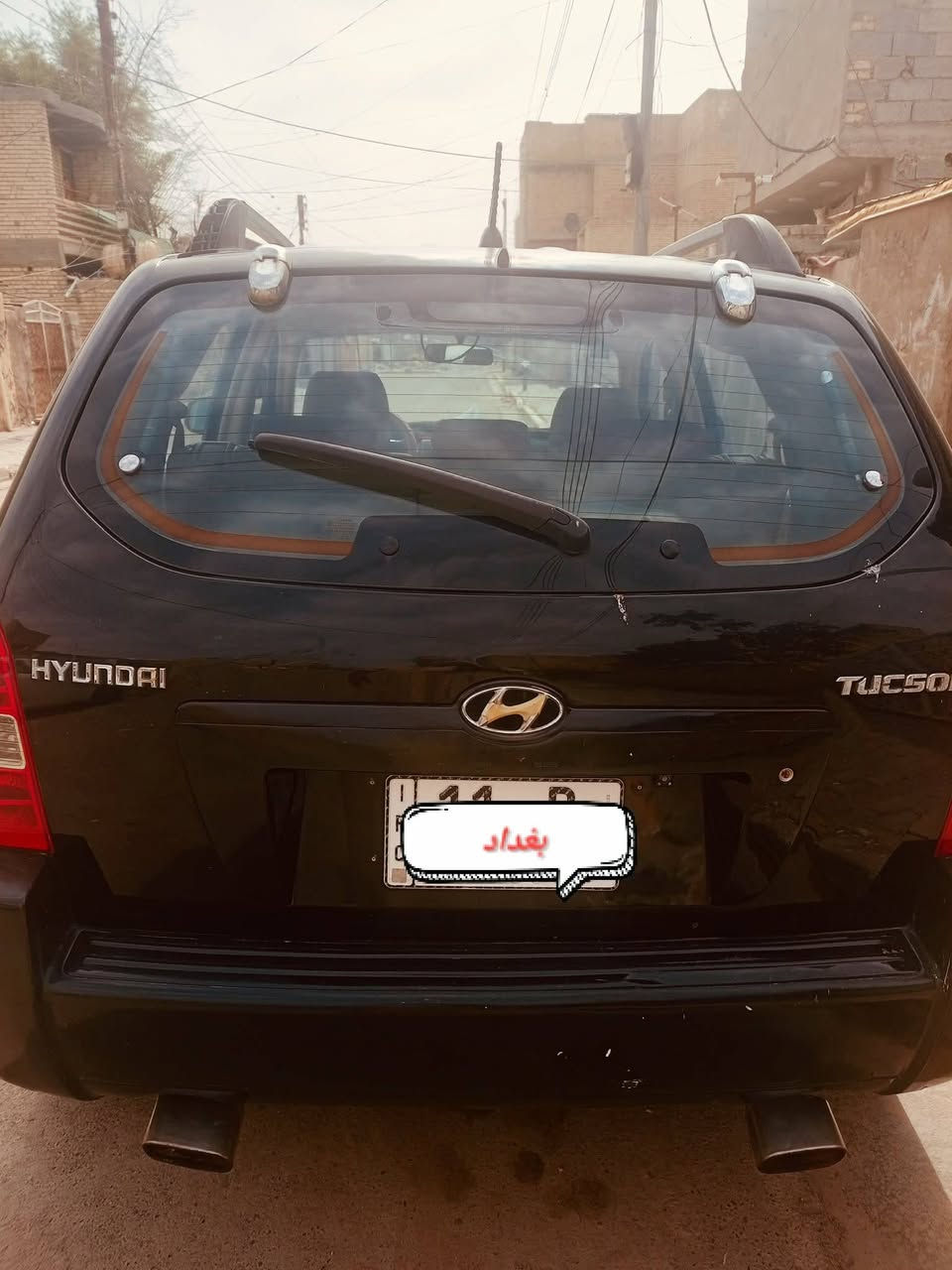 السعر ٨٥ وبيها مجال سلام عليكم توكسان ٢٠٠٧ وارد امريكي حادثها جاملغ وبنيد وشوي من باب الصدر  تعديل بالداخل بدون جوي ولاصبغ ولامعجون تعديل فقط مكينه ٤ لسندر خيرمن الله  تبريد ثلج حداديه فول تخم تاير باسمي بغداد انكليزي  ‎*********** بغداد الحسينيه
