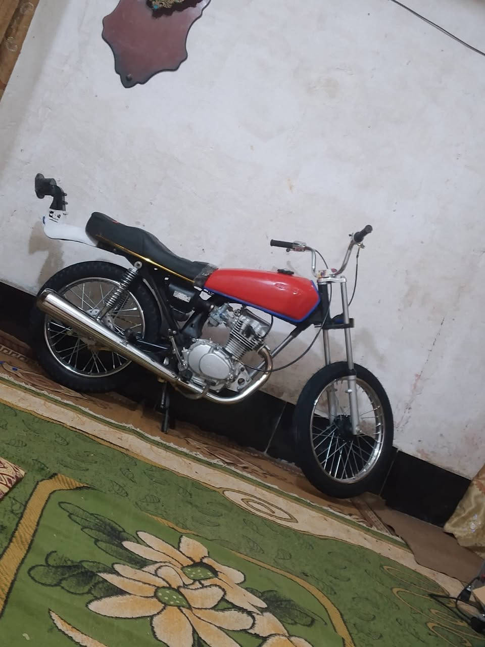 دراجه للبيع نامه كلك بدل بس بستم  دراجه نضيفه  مكان بابل القاسم   ***********
