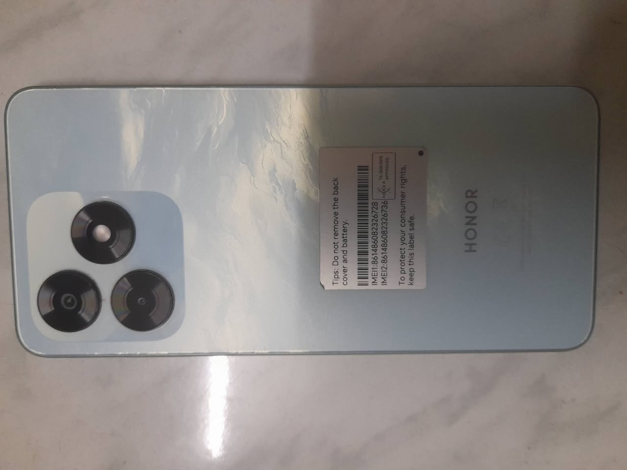 السلام عليكم..
للبيع هاتف HONOR X5c Plus نظيف جداً ومفرمت وجاهز. الجهاز سليم 100% وما بيه أي عيب.
​الذاكرة: 128 جيجا.
​الرام: 4 جيجا.
​البطارية: 5260 مللي أمبير (تطول هواي)..
​السعر: 60 ألف (وبي مجال بسيط للشراي).
​المكان: الموصل. حي الحدباء


**إذا كنت صاحب هذا الإعلان وتريد حذفه لأي سبب، رجاءا أرسل رسالة إلى الدعم الفني**