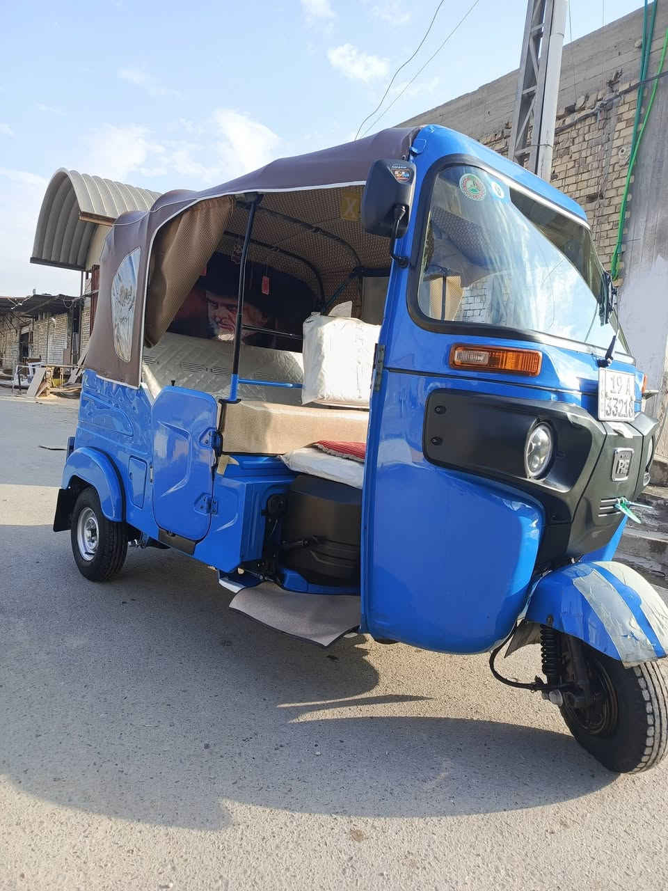 للبيع تكتك 2021 شهر 11 كفاله عامه مكينه وكشر 
بسمي امداور بلناصريه  استفسار اتصل علرقم *********** مامتواجد علفيس
