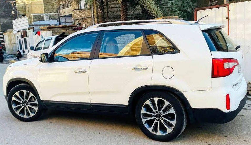 السلام عليكم
سورنتو موديل 2015 خليجي فول مواصفات ماعدا الفور ويل بيها طخة خلف باب السائق مصلحة وكاملة تبريد منظومة كاملة صدر امامي خلفي مكاني بغداد للاستفسار الاتصال *********** واتساب
