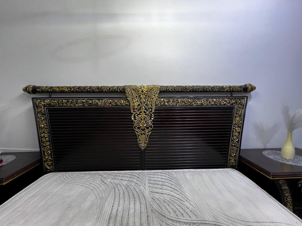 ‎غرفة نوم كويتي 6 قطع للبيع نضيفة 
للتواصل    ***********‎ البصرة, العراق
