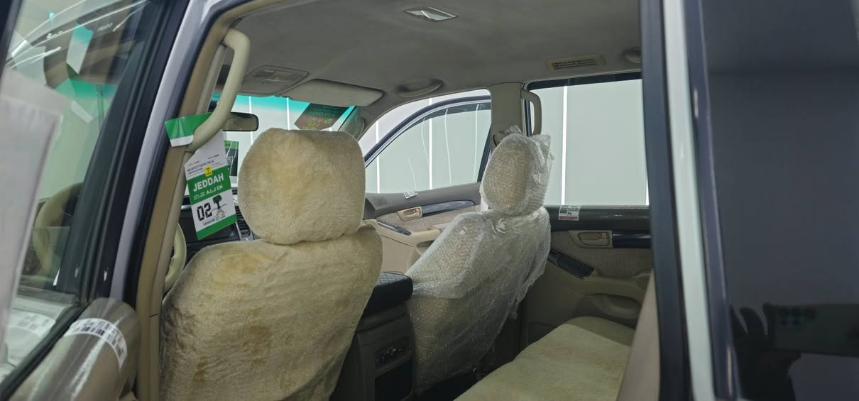 سڵاو
تۆیۆتا پرادۆ،2006،رقم هەولێر،سلڤەر،4پستۆن،
اوتوماتیک،دەبڵ اکسڵ،شاشە،کامێرا،   بەشەرتی گێڕومەکینەوتبریدوتحویل وغرامەو هەمووشتێک....، زۆرپاک وتازەو جوانە،    4تایەی تازەی لەژێرە،
سنوی و ڕەقەم و هەززەی تازەیە 
هیچ مەسرەفی نیە،    سۆنەرم داناوە
هیچ بۆیاخی نیە، دەعامی بۆ دەعامی بەشەرت
ساردو قوپاوی نیە ،لەسلێمانییە،
139$ومعامەلە***********][*********** السليمانية, العراق
