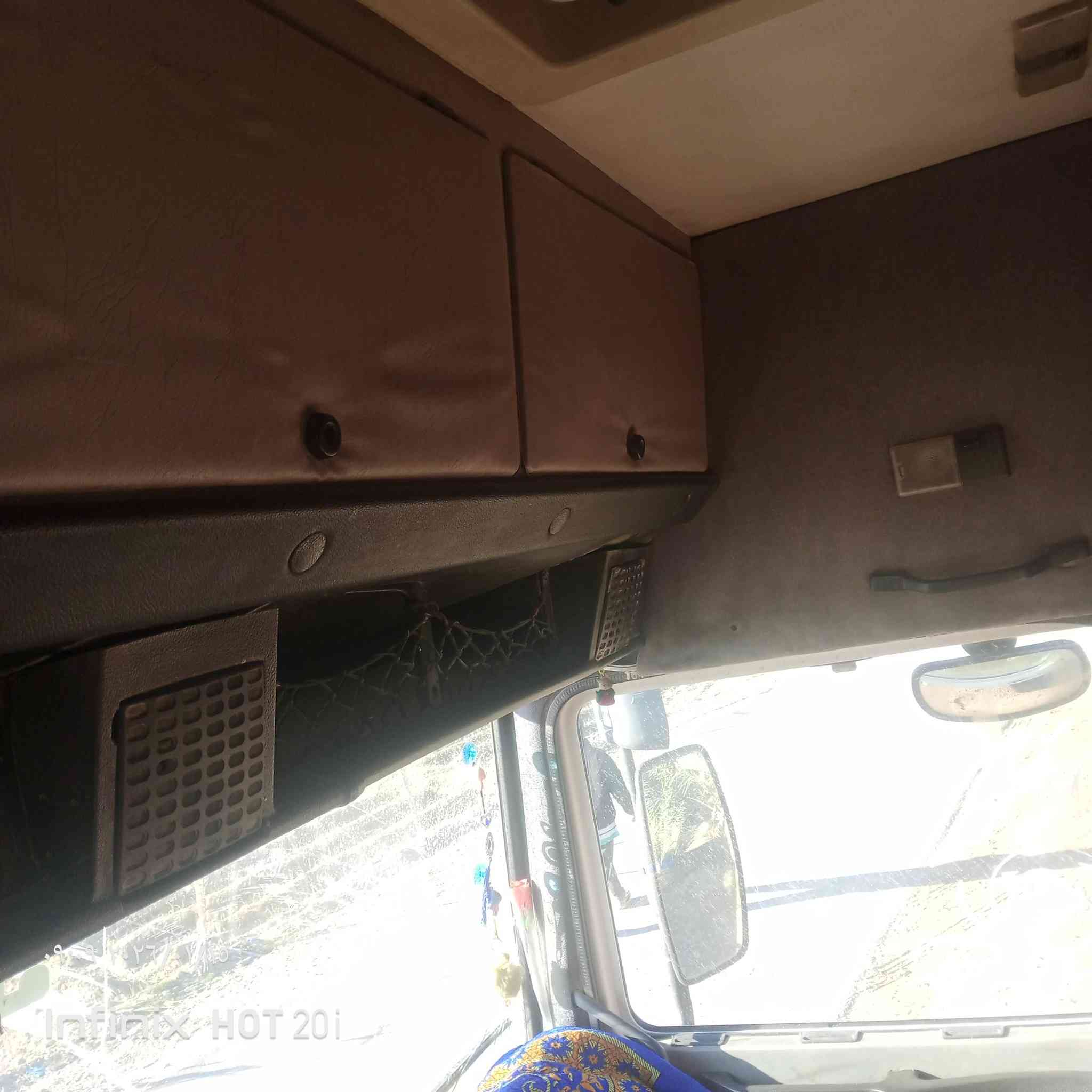 السلام عليكم ورحمة الله وبركاته فولفو f12 للبيع الرقم مدفوع كمرك كير ومحرك وكسن شرط الاستفسار على الرقم ***********
