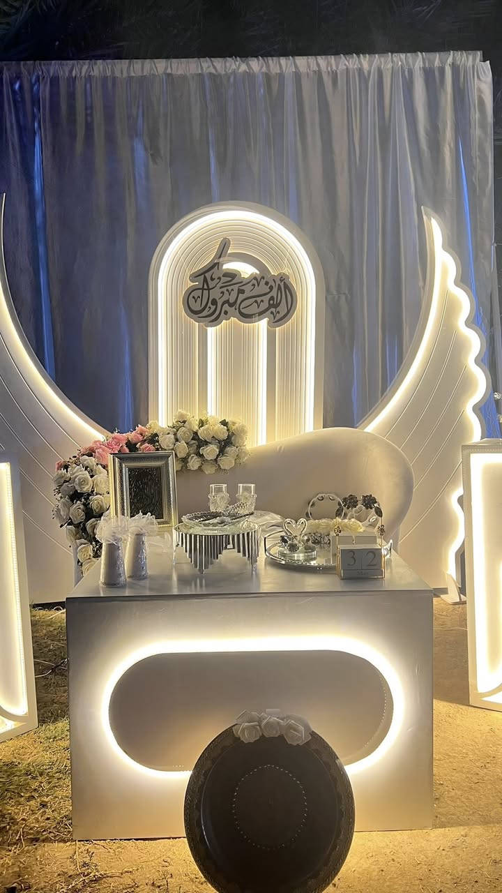 مشروع كوشات كامل للبيع مع الأغراض الي يحب يستفسر الاتصال ع الرقم ***********
