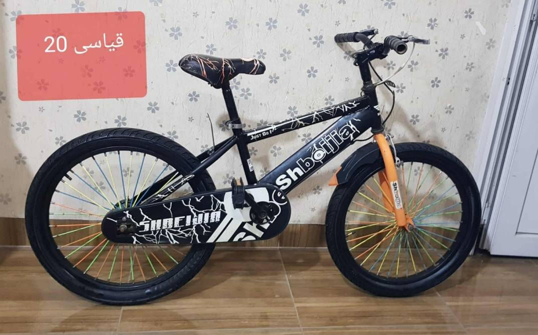 15  پاسکیل بۆ فرۆشتن
قیاسیان  12     16      20   
هەمویان تازەو بێ عەیبن 
سلێمانی بەکرەجۆ   گەیاندنم   نیە 
***********
***********
