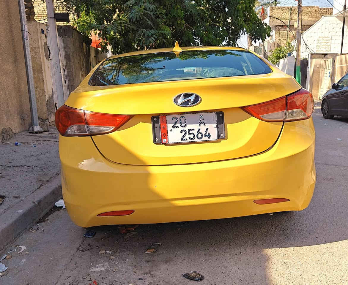 السلام عليكم النترا وارد امريكي ليبل واحد  سياره جاهزة مكفوله محرك وكير تبريد ثلج حداديه جديده تخم تاير جديد مواصفات نص فول رقم ديالى انكليزي بأسمي تحويل ثاني يوم مكان بغداد الشعب حي أور السعر 83. رقم الهاتف.***********.ما متواجد خاص.
