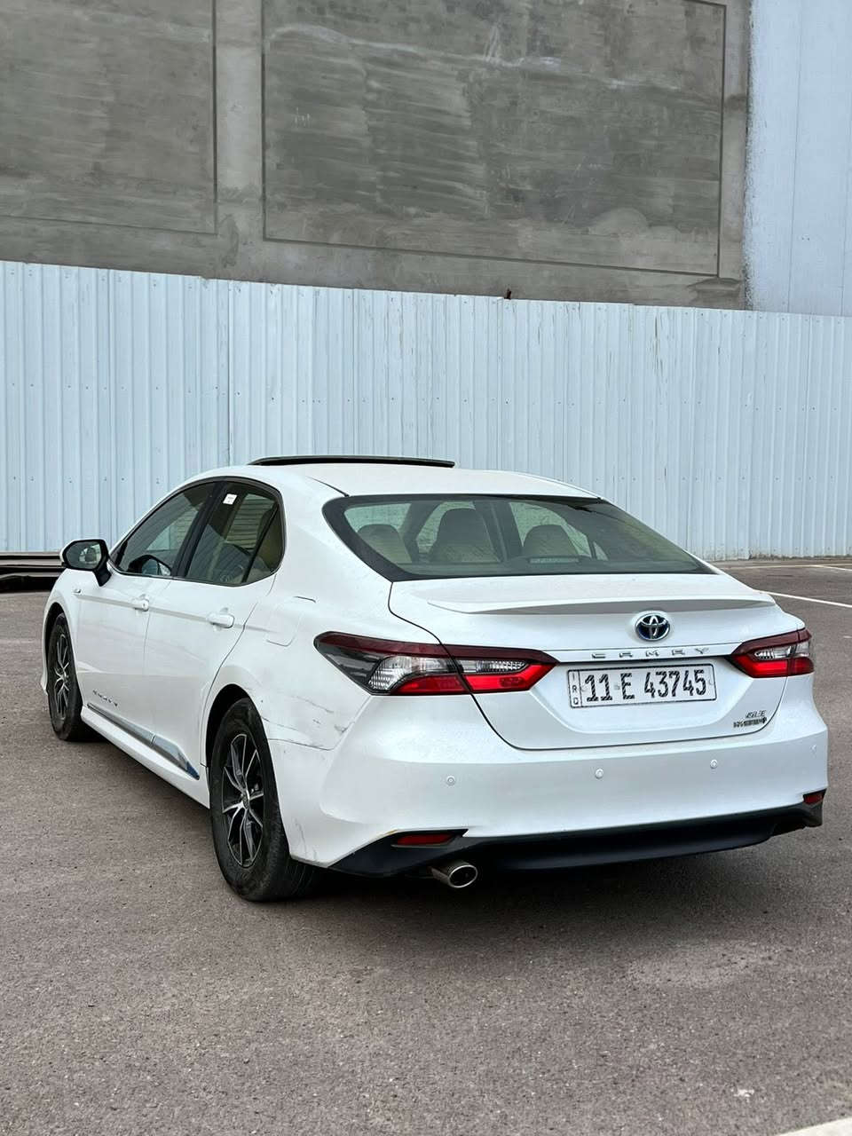 تويوتا كامري 2024 هايبرد فئة GLE 
الفول بالخليجي وكالة عبد اللطيف جميل
التفاصيل :
 خليجي 
ماشية 50الف 
الموديل 2024
 سعة المحرك 2.5L
 عدد AIR BAG 8 
 حساسات أمامية 
 حساسات خلفية
 لايت زينون + LED
 كشافات 
 سلايد رووف  
 ويل كب 18  
مفتاح التشغيل بصمة 
 شاشة 
 كاميرا دوارة 
الانارة الداخلية LED
المقاعد لون أبيض
  مقعد السائق كهرباء 
مثبت السرعة Cruise
 المودات والأوامر الصوتية
 أوضاع القيادة  Drive Mode 
 حساسات ضغط اطارات 
 قطعتين تبريد
 هاند بريك كهرباء 
‏  ABS
‏ Auto Hold  أوتو هولد
 نظام مانع الانزلاق
 اشارة في المرايا الجانبية قابلة للطي كهرباء 
 مخرج منفذ الطاقة 
‏ Bluetooth / USB 
شاحن هاتف Wireless    
جاملغ خلف السايق بي صبغ 
باب الصدر والي وراا بيهن ضربه يرجع بارد نفس ممبين بصوره
سعر 205
مكان سيارة بغداد البلديات 
***********
