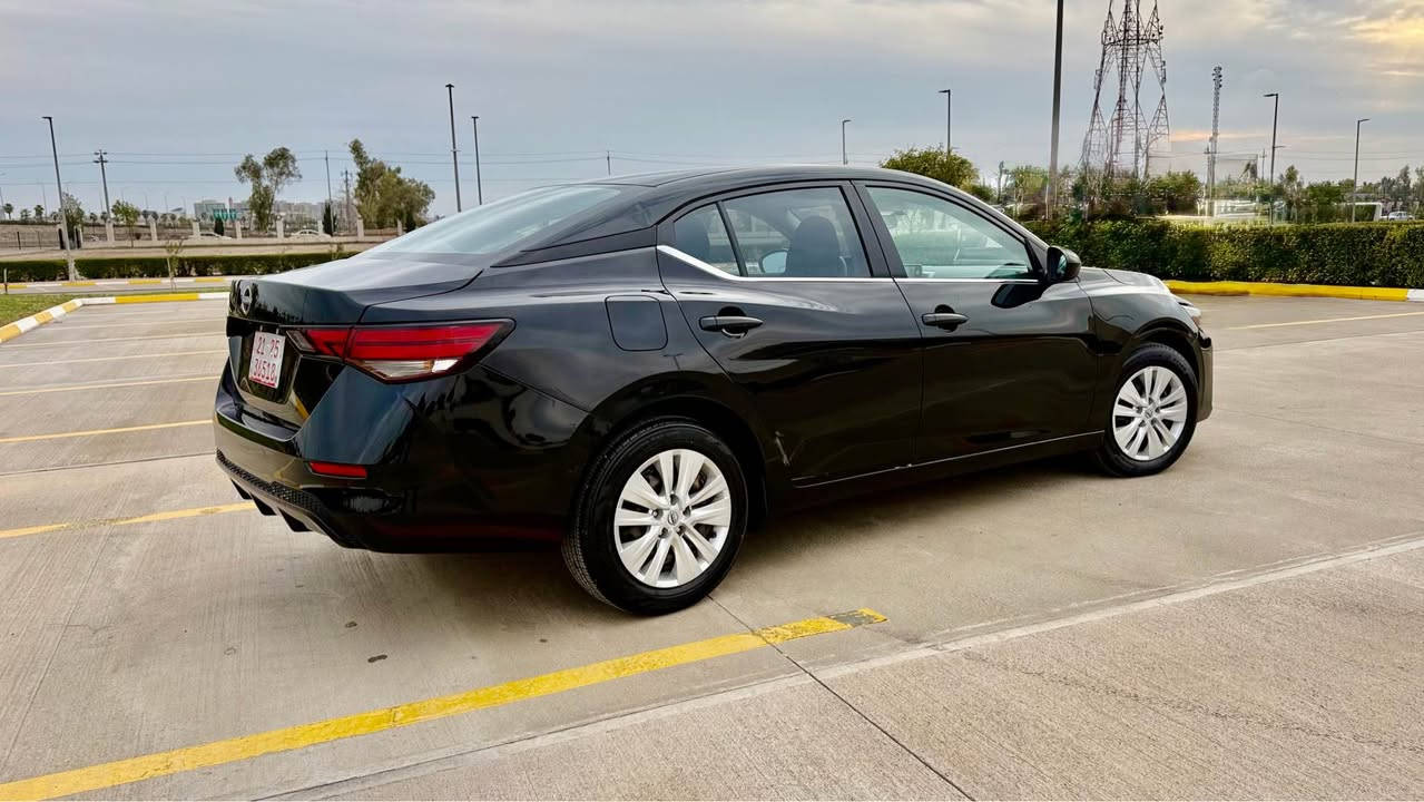 نيسان سينترا ٢٠٢٥ .اسود . مواصفات شاشة. رادارات بصمه اوتو ستارت اوتو هولد گيج نصف الكتروني كاميرا حساس خلفي امامي ،ماشيه ٦ الف سياره بس فقط واحد جاملغ خلفي صبغ بدون دواخل بدون ايرباك .. السياره كلش كلش نظيفه …. ١٤٥ $  .. *********** أربيل, العراق
