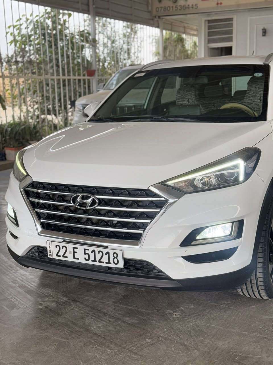 السلام عليكم /
للبيع  توسان 2019خليجي 
المواصفات 
فول تحكم ستيرن 
مري شفط 
حساس امامي
حساس خلفي
اشاره بالمري
كامره خلفيه
ترحيب عند الاقتراب
تبريد قطعتين
ثلاث انظمه قياده 
مدخل UBS-AUX
بلوتوث 
سايد بريك بصمه 
٢ عدد بصمه
مكينه 2000
بردات خلفيه بالابواب
مانع انزلاق 
5 ويل كب حجم 19
لد نهاري 
لايت زنون 
٢ كوشن كهرباء 
داخل كوشنات جلد 
مكفوله كفاله عامه
سياره ماشيه 123 
رقم اربيل دولي 
تحويل او وكاله 
السعر /200 $ 
عنوان  / واسط /العزيزيه  
هـ /‭0771 456 8995‬
     / ***********
