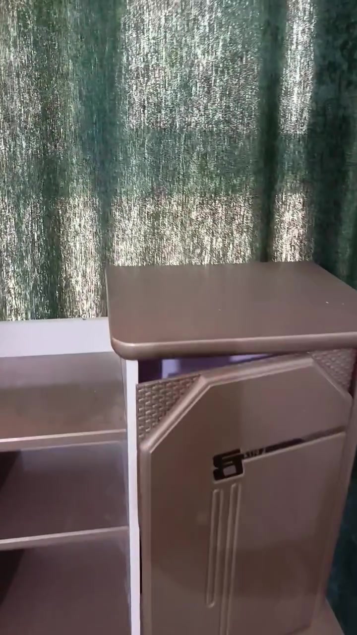 ميز بلازمه نضيف فول اربع جرارات وبابين نضام سحب زلغ مابي المكان الحمزه الغربي سعره مناسب


**إذا كنت صاحب هذا الإعلان وتريد حذفه لأي سبب، رجاءا أرسل رسالة إلى الدعم الفني**