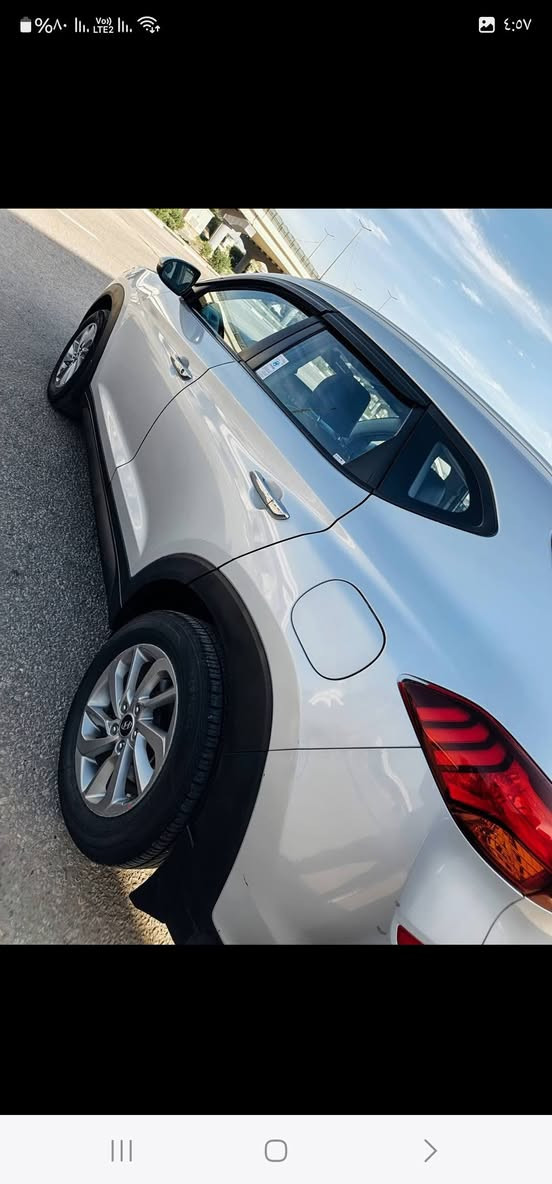 السلام عليكم 
للبيع توسان 2019 وارد كوري فقط بنيد صبغ رقم بغداد دولي 
داخل جلد السعر 160وييه مجال مكان سياره بابل حله مركز مدينه الاستفسار اكثر ***********
