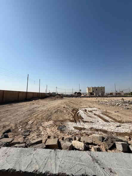 السلام عليكم أحبتي الكرام 
قطع اراضي للبيع 
بمساحة 200 متر 
كهرباء ماء مجاري شارع 9 متر 
العنوان ابي الخصيب باب طويل.
.طابو زراعي بسم عراقي سند ٢٥.مكاتبه وكاله محكمه نسخه من طابو
..
سعر ا لقطعه 20 مليون  وببها مجال
للاستفسار  انتصل على الرقم *********** بي واتساب
