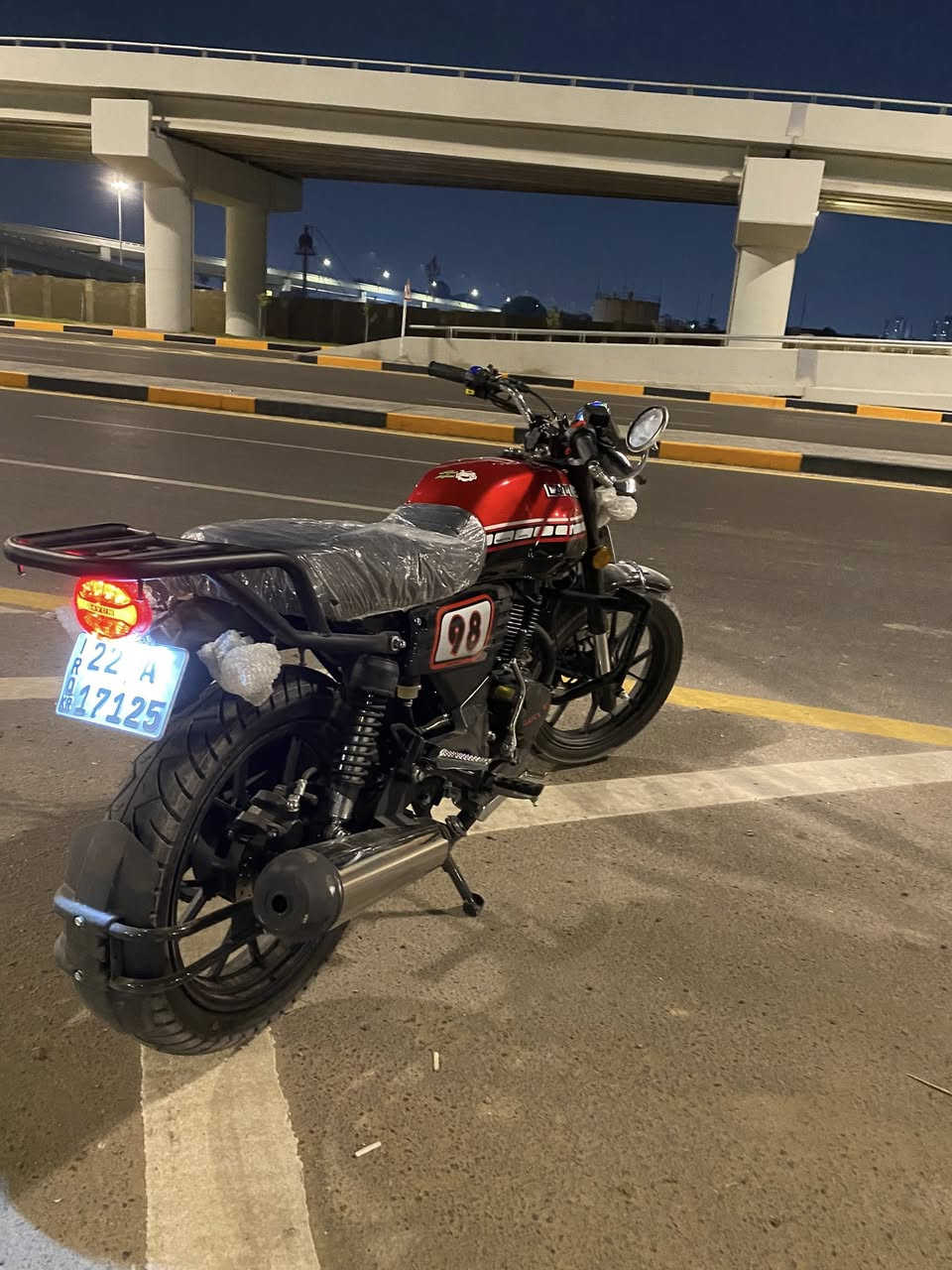 دايوان لاتي موديل ٢٥ بأسمي تريد وكاله تريد تحويل دراجه جديده دهن كله موتل مكانها ناصريه  سعرها ٢٨٠٠ وبيها مجال للشراي


**إذا كنت صاحب هذا الإعلان وتريد حذفه لأي سبب، رجاءا أرسل رسالة إلى الدعم الفني**